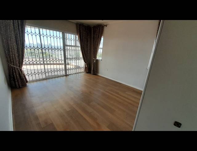 4 BEDROOM FLAT TO LET IN MUSGRAVE